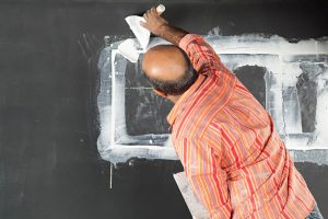 Read more about the article How To Avoid Costly Drywall Repair During Winters?